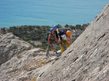 Крым (скальные маршруты, альпинизм) фото, октябрь 2010