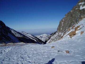 Туюк-Су альпсборы (Тянь-Шань) фото, январь 2011