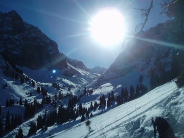 Туюк-Су альпсборы (Тянь-Шань) фото, январь 2011