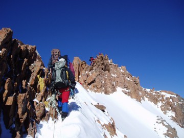 Туюк-Су альпсборы (Тянь-Шань) фото, январь 2011