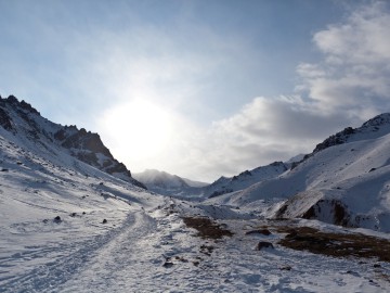 Туюк-Су альпсборы (Тянь-Шань) фото, январь 2012
