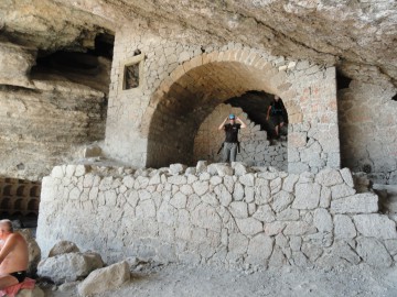 Крым альпсборы (Ермачек) фото, октябрь 2012