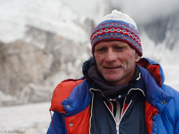 Пик  Хан-Тенгри (Тенгри-Таг) фото, август 2011