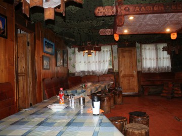 Дугоба (Памиро-Алай, Киргизия), май 2013