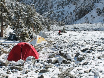 Дугоба (Памиро-Алай, Киргизия), май 2013