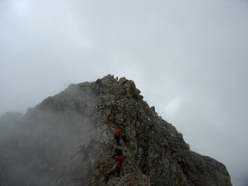 Дугоба (Памиро-Алай, Киргизия), май 2013