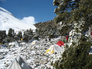 Дугоба (Памиро-Алай, Киргизия), май 2013