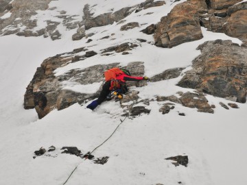 Дугоба (Памиро-Алай, Киргизия), май 2013