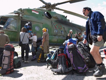 Пик Коммунизма, пик Корженевской фото, июль-август 2008