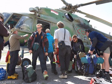 Пик Коммунизма, пик Корженевской фото, июль-август 2008