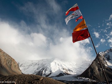 Пик Коммунизма, пик Корженевской фото, июль-август 2008