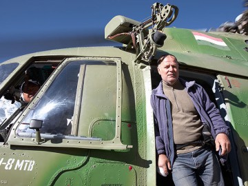 Пик Коммунизма, пик Корженевской фото, июль-август 2008