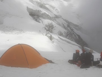 Пик Коммунизма, пик Корженевской фото, июль-август 2008