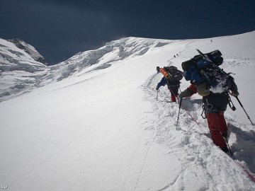 Пик Коммунизма, пик Корженевской фото, июль-август 2008